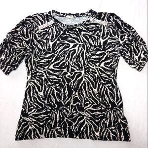 Como Blu Embellished Black and White Zebra Print Short Sleeve Sweater